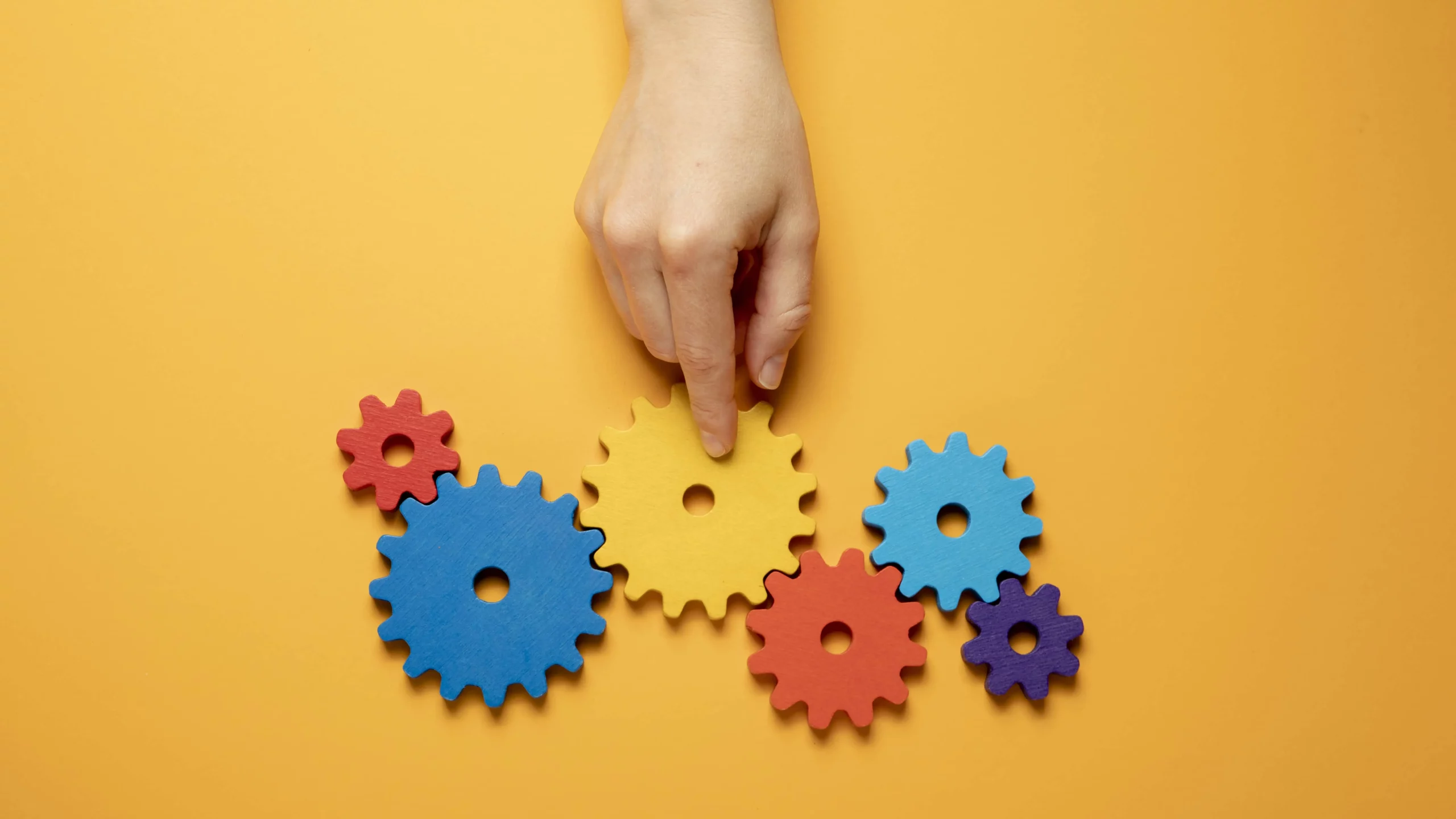 Soft skill apa saja yang dibutuhkan seorang manajer? Diantaranya adalah keterampilan komunikasi, negosiasi, manajemen waktu, resiliensi dan masih banyak lagi.