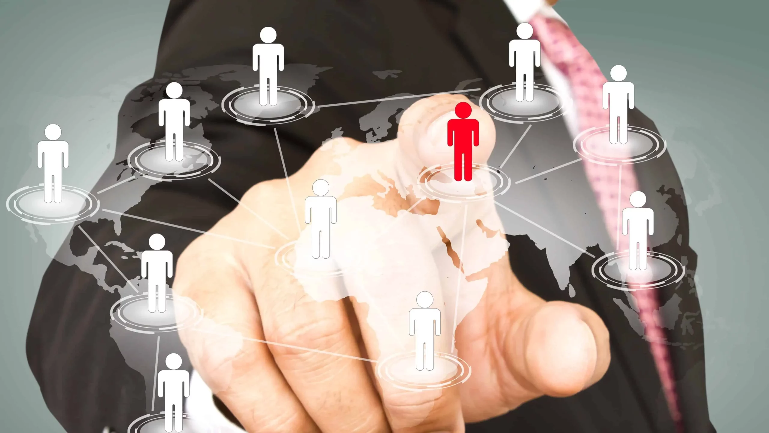 Outsourcing vs insourcing adalah strategi pengelolaan sumber daya dan operasional perusahaan yang masih didebatkan sampai saat ini.
