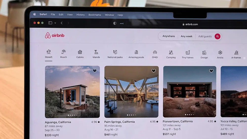 Article Praktik Design Thinking dari Airbnb